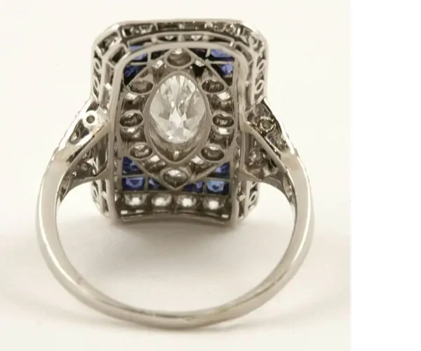 1920's Art Deco Diamond Sapphire and Platinum Plaque Ring - Image 5