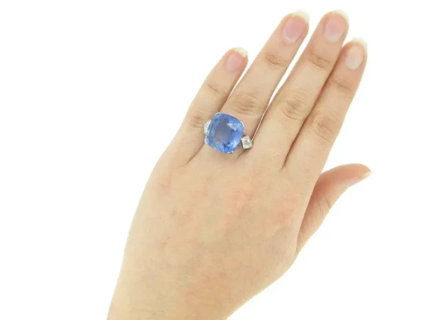 20.13 Carats Natural Unenhanced Ceylon Sapphire Diamond Platinum Ring - Image 6