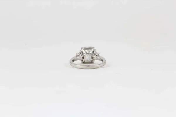 3 Carat GIA Radiant Cut Diamond Engagement Platinum Ring - Image 4