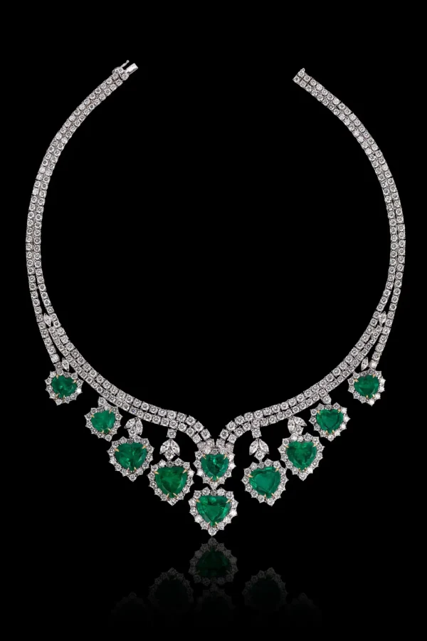 Andreoli Heart Shape Colombian Emerald Diamond Necklace CDC Certified 18Kt Gold - Image 5