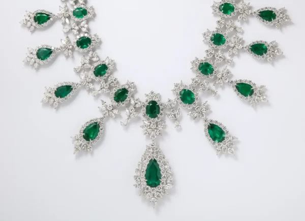 Buy Emerald and Diamond Drop Necklace - Image 3