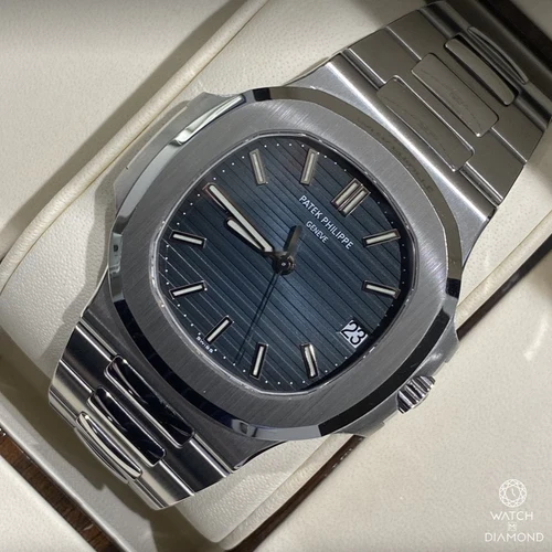 Buy Patek Philippe Nautilus 5711/1