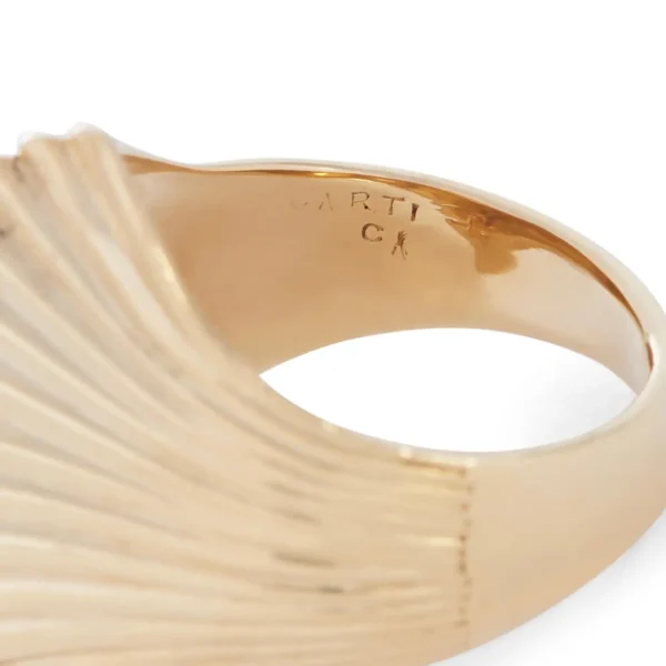 Cartier 18 Karat Gold Fluted Dome Ring - Image 5