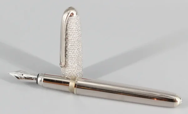 Cartier Diamond Gold Limited Edition Fountain Pen - Image 2