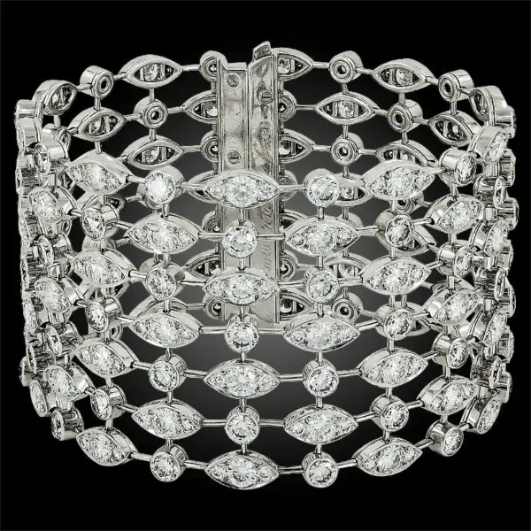 Cartier Diamond Gold Pair of Bracelets - Image 3