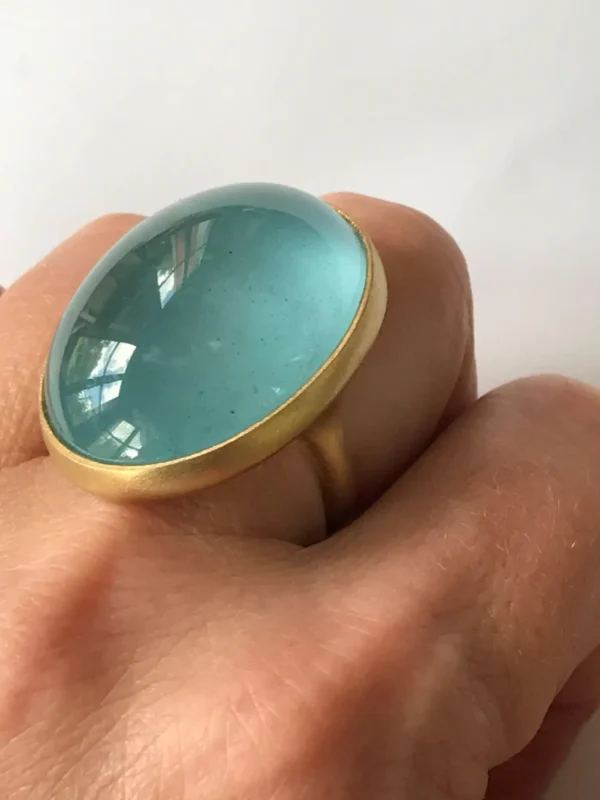 Dalben Magnificent Cabochon Aquamarine Yellow Gold Ring - Image 8