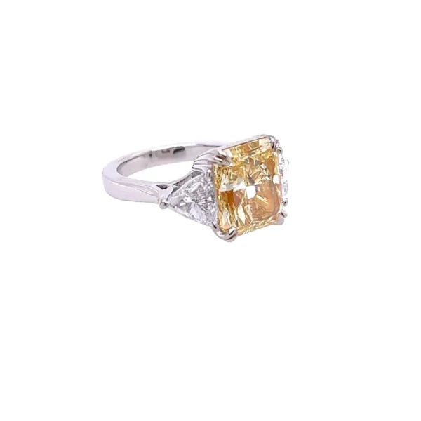 David Rosenberg 5.68 ct Fancy Light Yellow Radiant GIA Diamond Engagement Ring - Image 4