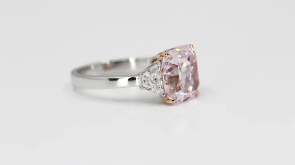 Fancy Purplish Pink Internally Flawless Diamond Ring GIA Certified 4.24 Carat - Image 7