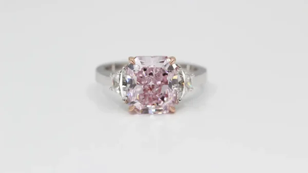 Fancy Purplish Pink Internally Flawless Diamond Ring GIA Certified 4.24 Carat