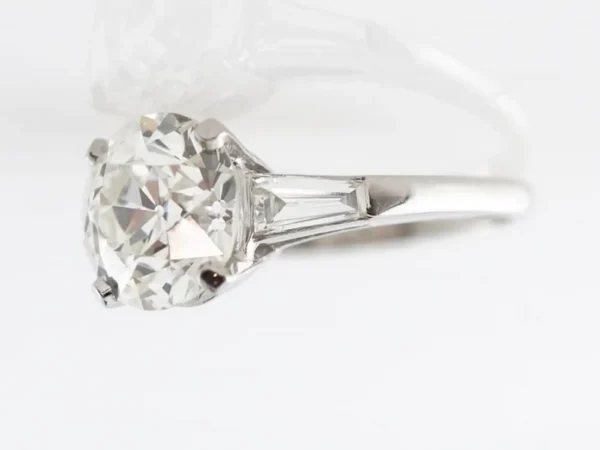 GIA Certified 1.90 Carat Old European Cut Diamond - Image 2