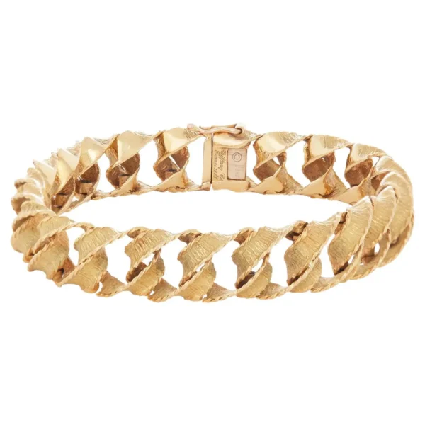 Gold Ribbon Curb Link Bracelet For