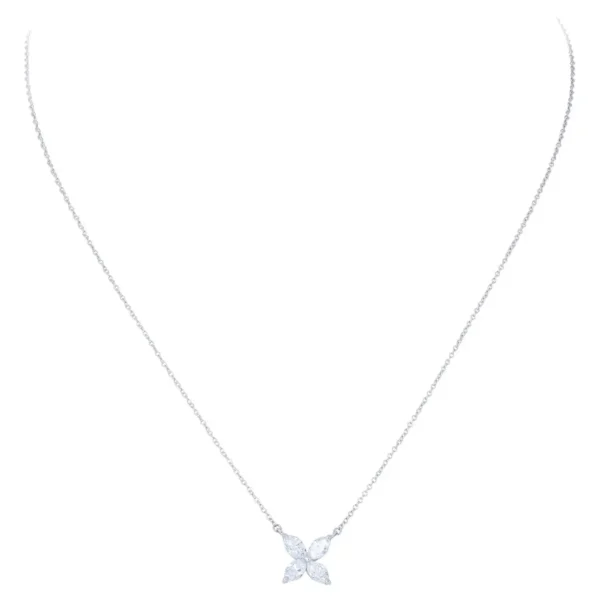 Platinum and Diamond Pendant Neckl