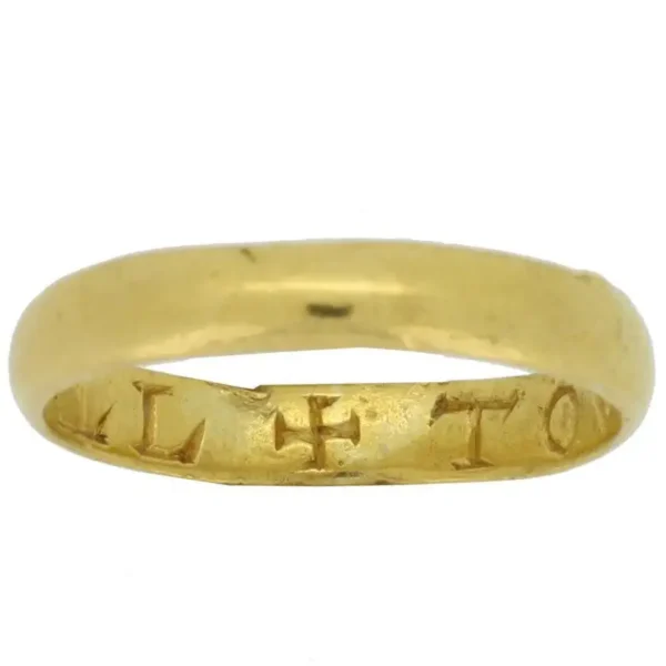 Post Mediaeval Gold Posy Ring TOVT IOVRS LOIALL - Image 2