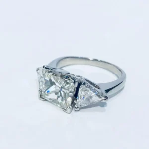 Princess Diamond Ring With 2 Carat Diamond Sides GIA Certified VS2 4.13 Carat