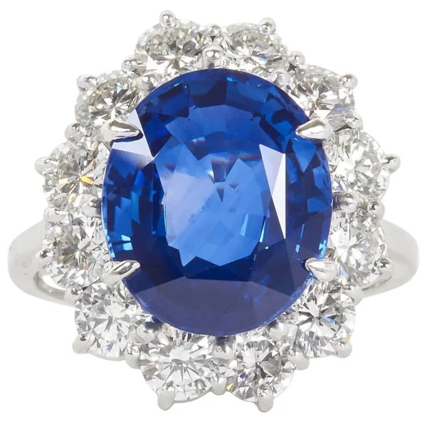 Stunning 6 Carat GIA Certified Sapphire Diamond Platinum Ring - Image 5