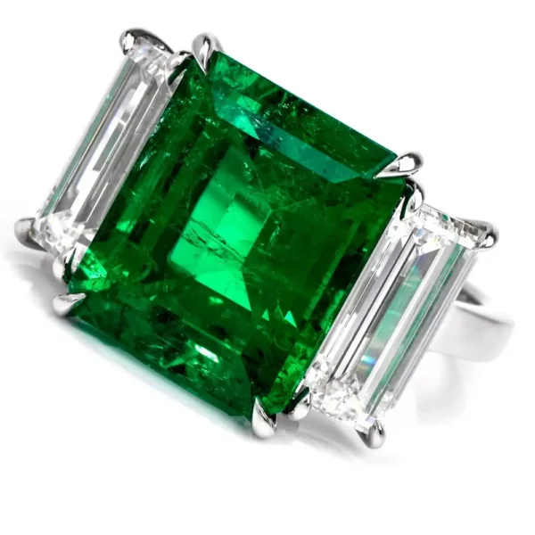 Three-Stone Rectangular Emerald Diamond Platinum Ring - Image 2