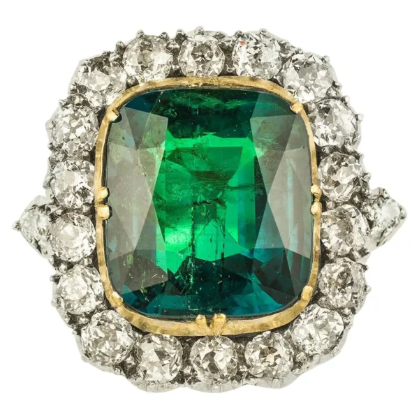 Victorian Colombian Emerald and Diamond Cluster Ring - Image 2