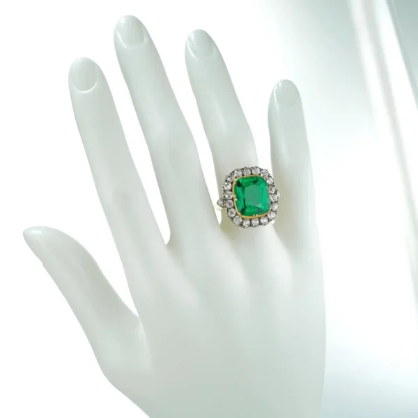 Victorian Colombian Emerald and Diamond Cluster Ring - Image 7