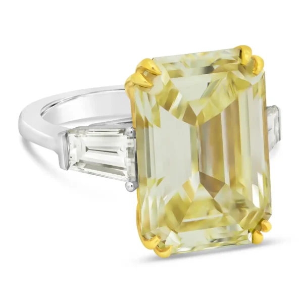 Yellow Emerald Cut Diamond Three-Stone Engagement Ring GIA Certified 14.54 Carat - Image 2