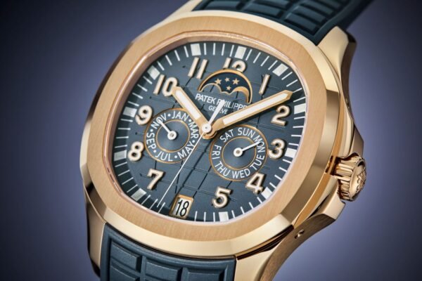 Buy Patek Philippe 5261R-001 Aquanaut Luce Annual Calendar Rose Gold Blue-Gray - Image 2