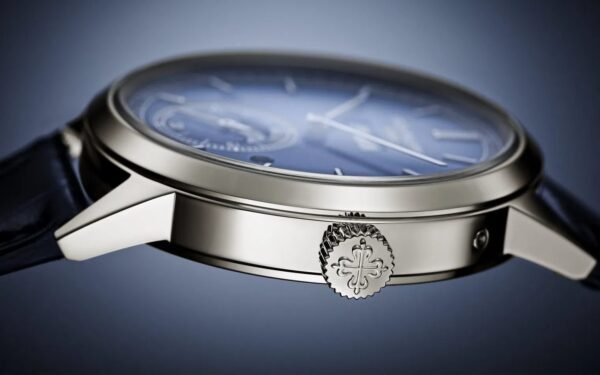 Buy Patek Philippe 5236P-001 Grand Complications In-Line Perpetual Calendar Platinum Blue Dial 41.3mm - Image 4