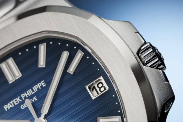 Buy Patek Philippe 5811/1G-001 Nautilus Date Sweep Seconds White Gold Black Blue Dial - Image 5