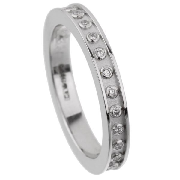 Carrera y Carrera Diamond White Gold Eternity Band Sz 7 - Image 2