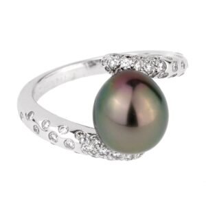 Chanel Concept Pearl Diamond White Gold Ring Sz 5 1/2